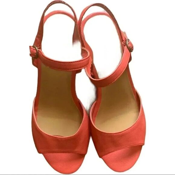 🌸Mudd Platform Red Open Toe Sandals Size‎ 9.5🌸 - Picture 2 of 7
